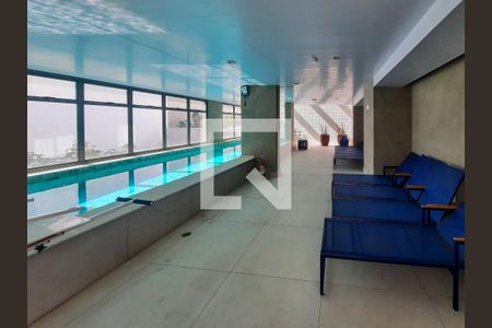 Apartamento à venda com 25m², 1 quarto e sem vagaÁrea comum - Piscina