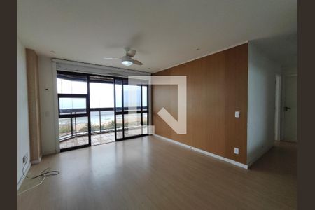 Sala de apartamento para alugar com 2 quartos, 85m² em Recreio dos Bandeirantes, Rio de Janeiro