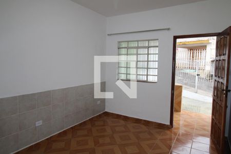 Sala de casa para alugar com 2 quartos, 112m² em Santa Teresinha, São Paulo