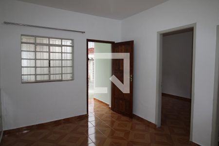 Sala de casa para alugar com 2 quartos, 112m² em Santa Teresinha, São Paulo