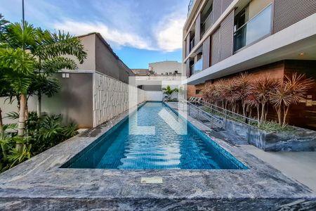 Apartamento à venda com 75m², 2 quartos e 1 vagaPiscina