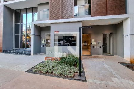 Apartamento à venda com 75m², 2 quartos e 1 vagaFachada e portaria