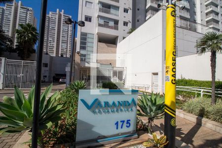 Apartamento para alugar com 79m², 2 quartos e 1 vaga Apartamento para alugar com 79m², 2 quartos e 1 vagaFachada e portaria