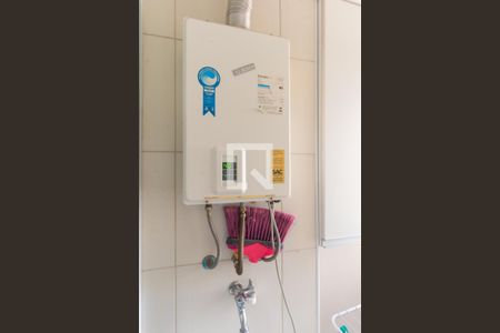 Apartamento à venda com 81m², 3 quartos e 2 vagas Apartamento à venda com 81m², 3 quartos e 2 vagasÁrea de Serviço