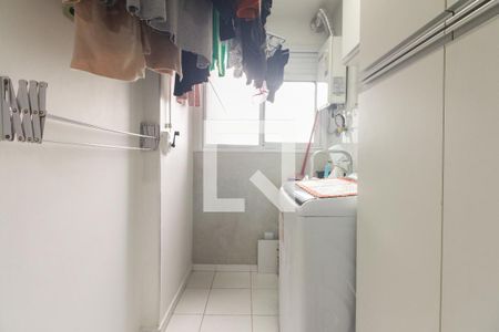 Apartamento à venda com 72m², 3 quartos e 1 vagaÁrea de Serviço 