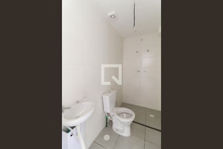 Banheiro de kitnet/studio para alugar com 1 quarto, 31m² em Mooca, São Paulo