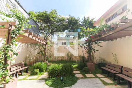 Apartamento à venda com 54m², 2 quartos e 1 vaga Apartamento à venda com 54m², 2 quartos e 1 vagaÁrea Comum