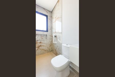 Casa de condomínio à venda com 280m², 4 quartos e 3 vagas Casa de condomínio à venda com 280m², 4 quartos e 3 vagasLavabo