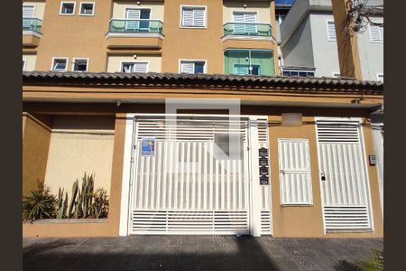 Apartamento à venda com 63m², 2 quartos e 1 vaga Apartamento à venda com 63m², 2 quartos e 1 vagaFachada