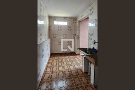 Casa à venda com 128m², 3 quartos e 2 vagas Casa à venda com 128m², 3 quartos e 2 vagasÁrea de Serviço