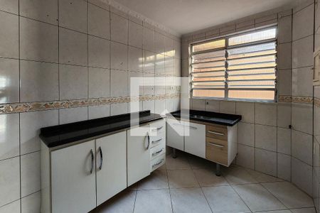 Casa à venda com 128m², 3 quartos e 2 vagas Casa à venda com 128m², 3 quartos e 2 vagasCozinha