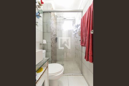 Apartamento à venda com 49m², 2 quartos e 1 vaga Apartamento à venda com 49m², 2 quartos e 1 vagaBanheiro