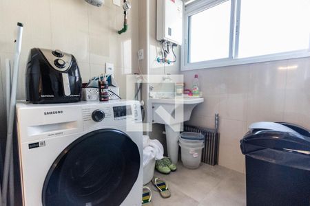 Apartamento à venda com 105m², 2 quartos e 2 vagas Apartamento à venda com 105m², 2 quartos e 2 vagasÁrea de serviço