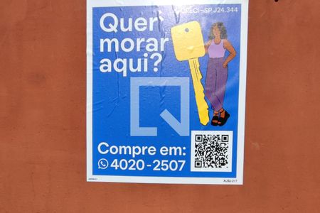 Casa à venda com 348m², 3 quartos e 5 vagas Casa à venda com 348m², 3 quartos e 5 vagasPLACA INSTALADA FACHADA