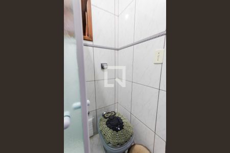 Casa à venda com 250m², 3 quartos e 4 vagas Casa à venda com 250m², 3 quartos e 4 vagasBanheiro da Suíte