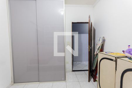 Casa à venda com 250m², 3 quartos e 4 vagas Casa à venda com 250m², 3 quartos e 4 vagasQuarto 2