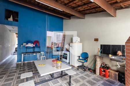 Casa à venda com 250m², 3 quartos e 4 vagas Casa à venda com 250m², 3 quartos e 4 vagasÁrea gourmet