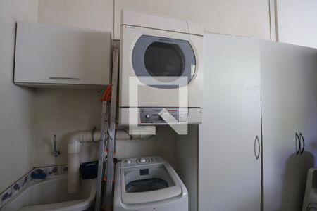 Casa à venda com 140m², 3 quartos e 3 vagasÁrea de Serviço