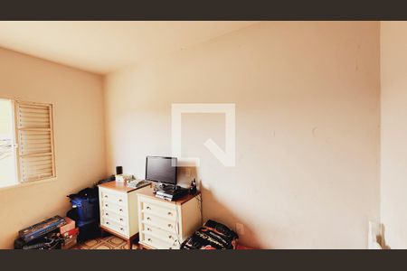 Casa à venda com 289m², 3 quartos e 3 vagas Casa à venda com 289m², 3 quartos e 3 vagasQuarto 2