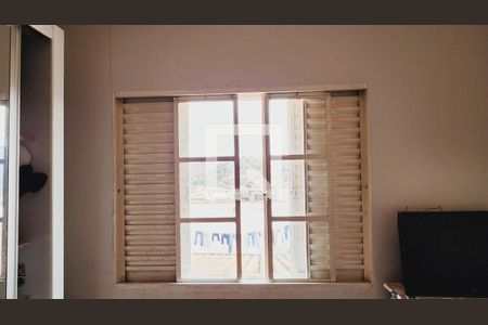 Casa à venda com 289m², 3 quartos e 3 vagas Casa à venda com 289m², 3 quartos e 3 vagasQuarto 3