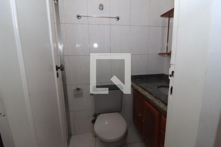 Casa à venda com 180m², 3 quartos e 2 vagasBanheiro da Suíte