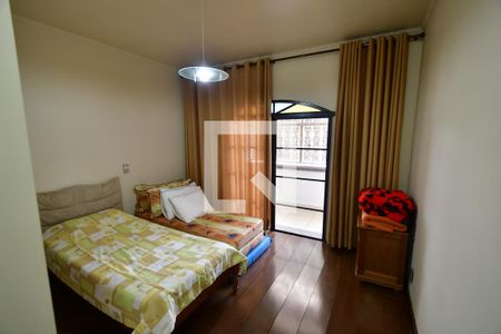 Casa à venda com 400m², 4 quartos e 4 vagasQuarto 1