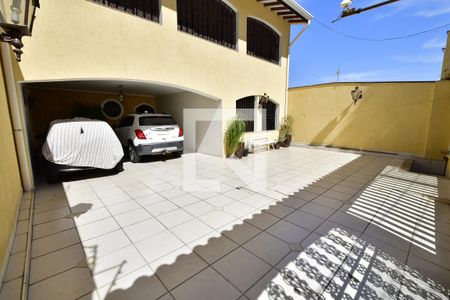 Casa à venda com 400m², 4 quartos e 4 vagasGaragem