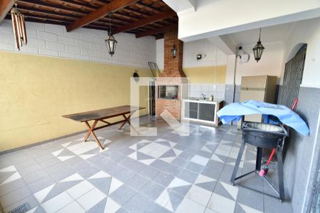 Casa à venda com 400m², 4 quartos e 4 vagasChurrasqueira