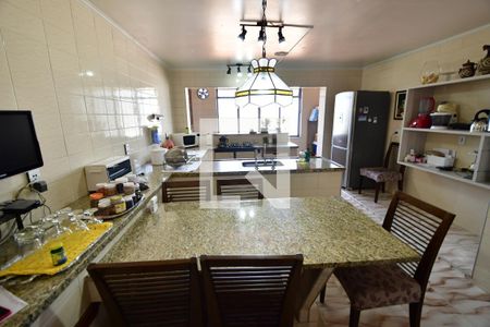 Casa à venda com 400m², 4 quartos e 4 vagasCozinha