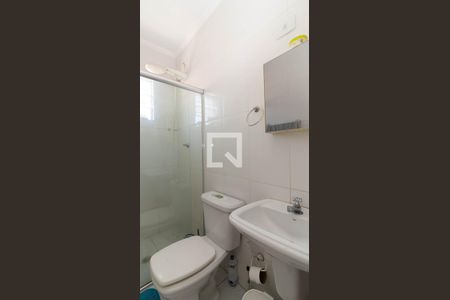 Casa à venda com 135m², 4 quartos e 3 vagas Casa à venda com 135m², 4 quartos e 3 vagasCasa 1 - Banheiro de Serviço