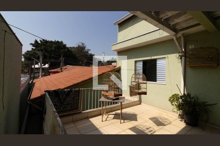 Casa à venda com 135m², 4 quartos e 3 vagas Casa à venda com 135m², 4 quartos e 3 vagasCasa 1 - Varanda