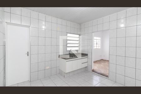 Casa à venda com 135m², 4 quartos e 3 vagas Casa à venda com 135m², 4 quartos e 3 vagasCasa 2 - Cozinha