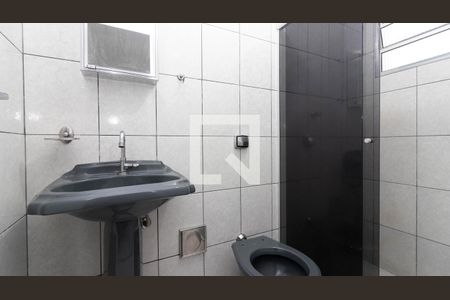 Casa à venda com 135m², 4 quartos e 3 vagas Casa à venda com 135m², 4 quartos e 3 vagasCasa 2 - Banheiro