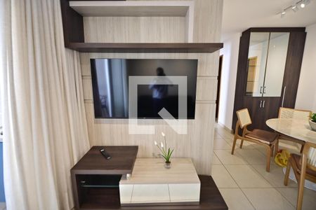 Sala de apartamento para alugar com 3 quartos, 79m² em Serrinha, Goiânia