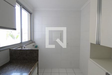Apartamento à venda com 63m², 2 quartos e 1 vagaCozinha e Área de Serviço