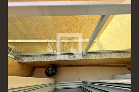 Apartamento à venda com 120m², 2 quartos e 2 vagas Apartamento à venda com 120m², 2 quartos e 2 vagasSacada