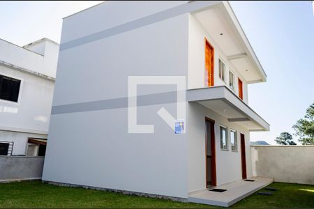 Fachada de kitnet/studio para alugar com 1 quarto, 25m² em São João do Rio Vermelho, Florianópolis