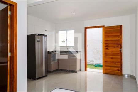 Quarto / Cozinha de kitnet/studio para alugar com 1 quarto, 25m² em São João do Rio Vermelho, Florianópolis