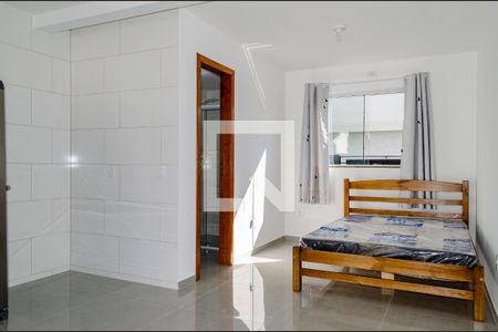 Quarto / Cozinha de kitnet/studio para alugar com 1 quarto, 25m² em São João do Rio Vermelho, Florianópolis