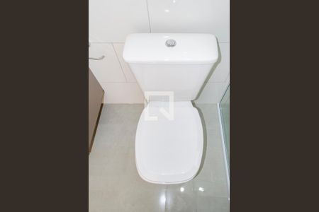 Banheiro de kitnet/studio para alugar com 1 quarto, 25m² em São João do Rio Vermelho, Florianópolis