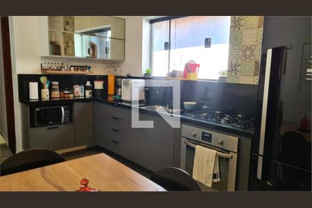 Casa à venda com 125m², 3 quartos e 2 vagas