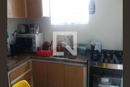 Casa à venda com 146m², 2 quartos e 2 vagas