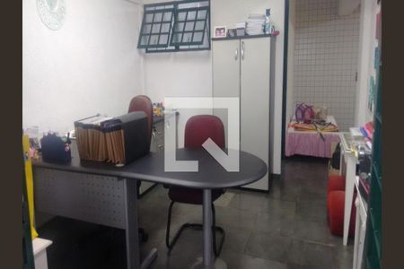 Casa à venda com 150m², 3 quartos e 2 vagas