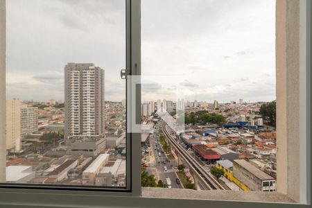 Vista da Sala/Cozinha de apartamento para alugar com 2 quartos, 35m² em Vila Ema, São Paulo