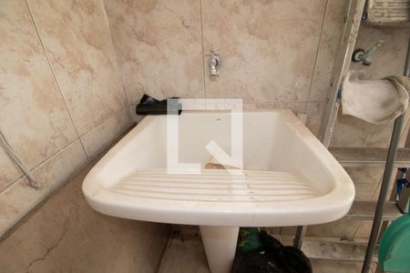 Casa à venda com 320m², 3 quartos e 2 vagas Casa à venda com 320m², 3 quartos e 2 vagasTanque