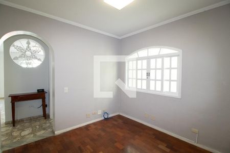 Casa à venda com 320m², 3 quartos e 2 vagas Casa à venda com 320m², 3 quartos e 2 vagasSala 2