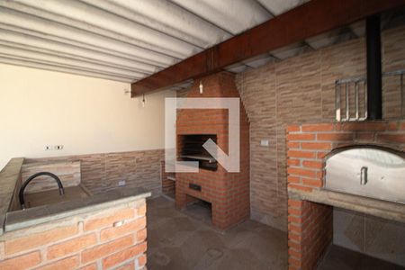 Casa à venda com 320m², 3 quartos e 2 vagas Casa à venda com 320m², 3 quartos e 2 vagasChurrasqueira