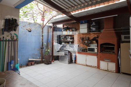 Casa à venda com 140m², 3 quartos e 2 vagasÁrea de Serviço e área gourmet