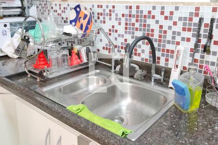 Casa à venda com 140m², 3 quartos e 2 vagasCozinha