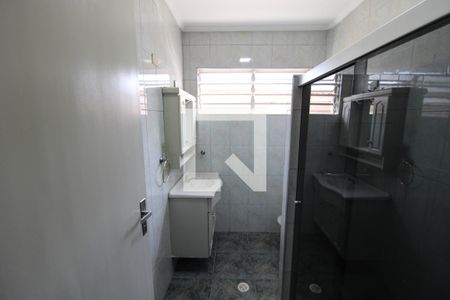 Casa à venda com 154m², 3 quartos e 2 vagasBanheiro